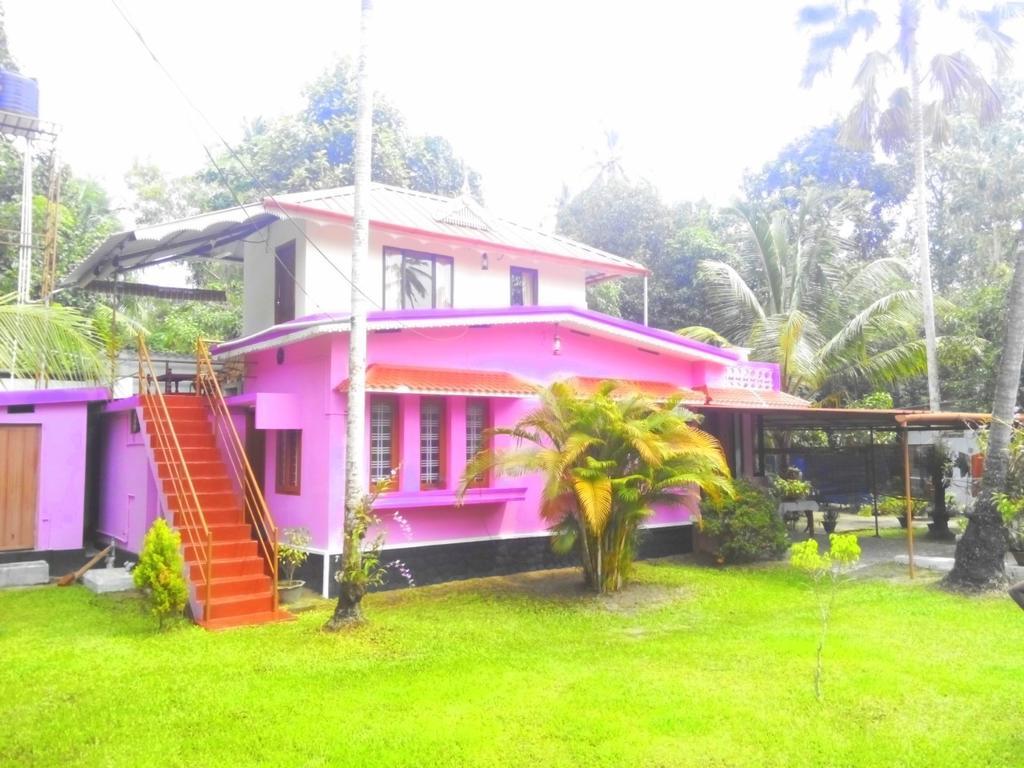 Marari Nest Beach Homestay Марарикулам Екстериор снимка