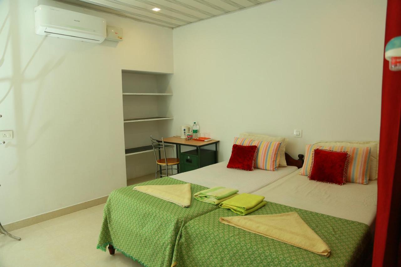 Marari Nest Beach Homestay Марарикулам Екстериор снимка